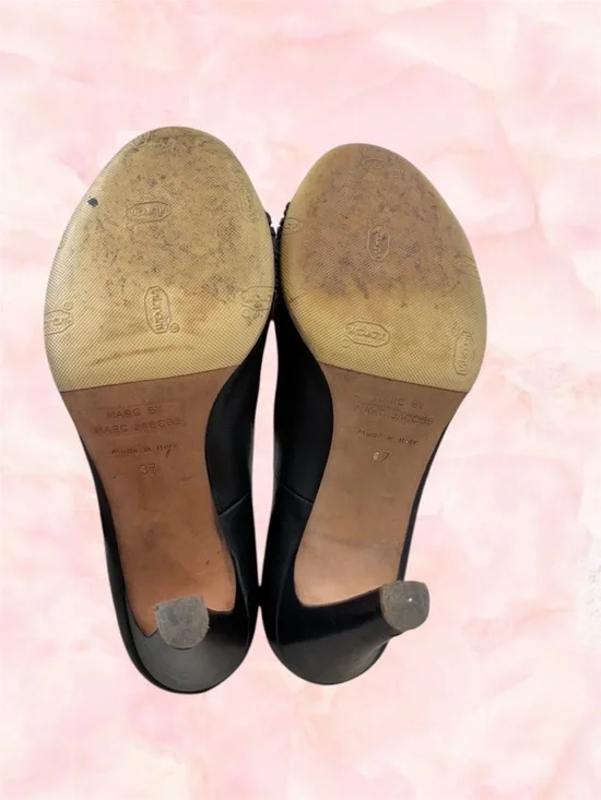 Marc by Marc Jacobs Black Leather Peep Toe Classic Pumps | Knot Detail | Size 37 - Picture 7 of 7